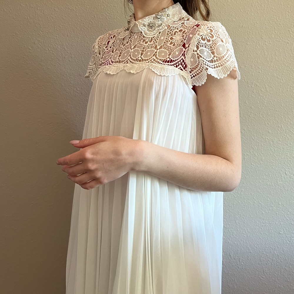 ASOS Rhinestone Lace Dress - Picture 5 of 9